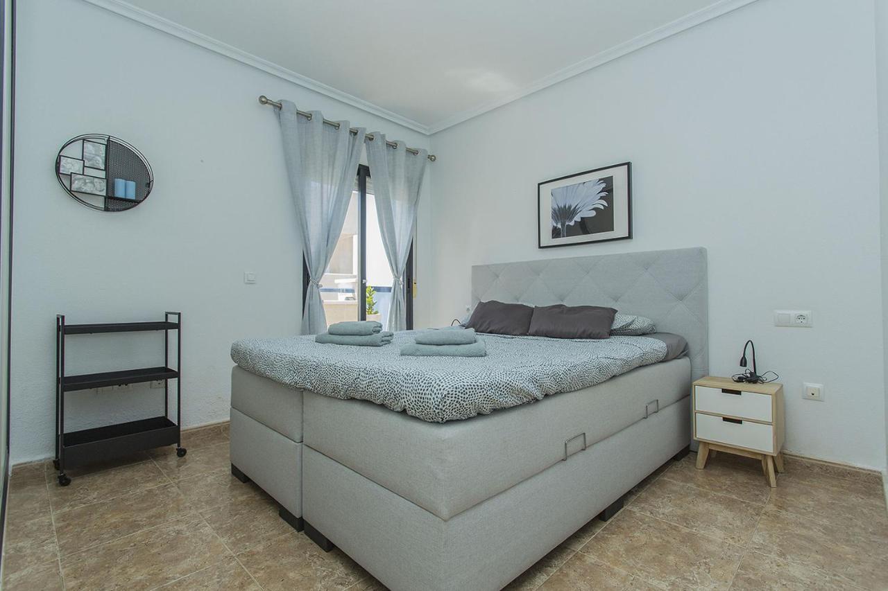 239 Amazing Penthouse Cabo Roig-Alicante Holiday Bagian luar foto